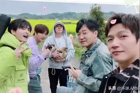 “再就业男团”，真香图片