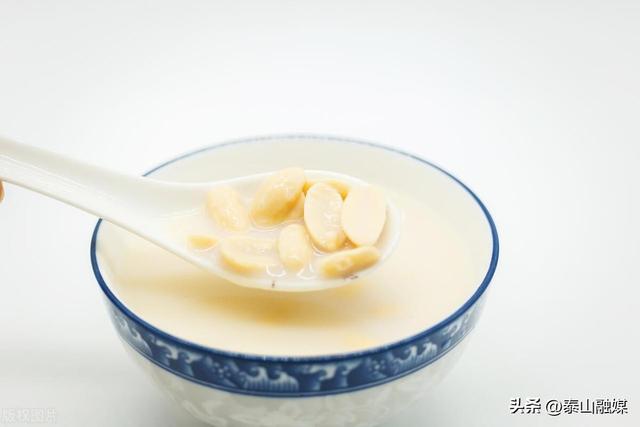 花胶牛奶冻 方块 做花胶牛奶冻