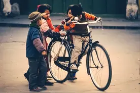 70、80年代中国非常真实的一组老照片，无比怀念美好的儿时回忆图片