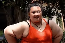 山东女孩和男友分手后体重飙至506斤，两年暴瘦330斤：让他后悔！图片