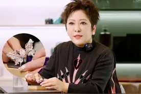 向太收藏的珠宝价值百亿，却直播卖9.9的产品，是为了接地气吗？图片