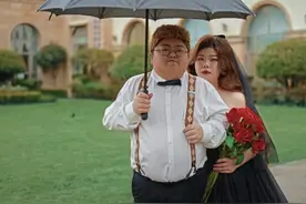 祝福！百万粉丝网红阿呆与小11岁女友大婚，冷少蒋胖胖等好友捧场图片