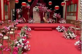 河南一女子婚礼上要求婆婆出改口费六万六，婆婆拒绝并取消婚礼！图片
