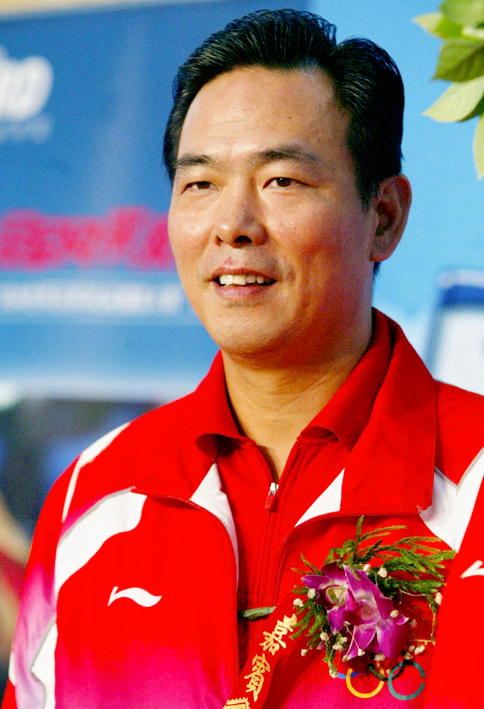 孔令辉:"乒乓王子"实至名归,人生重创后与刘国梁关系怎样?