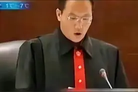 不是你撞的，干嘛去扶？17年了，老太已去世，王浩法官现状如何？图片