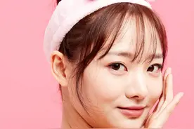 女友请男摄影师拍私密照，小伙：三观震碎、信仰崩塌图片