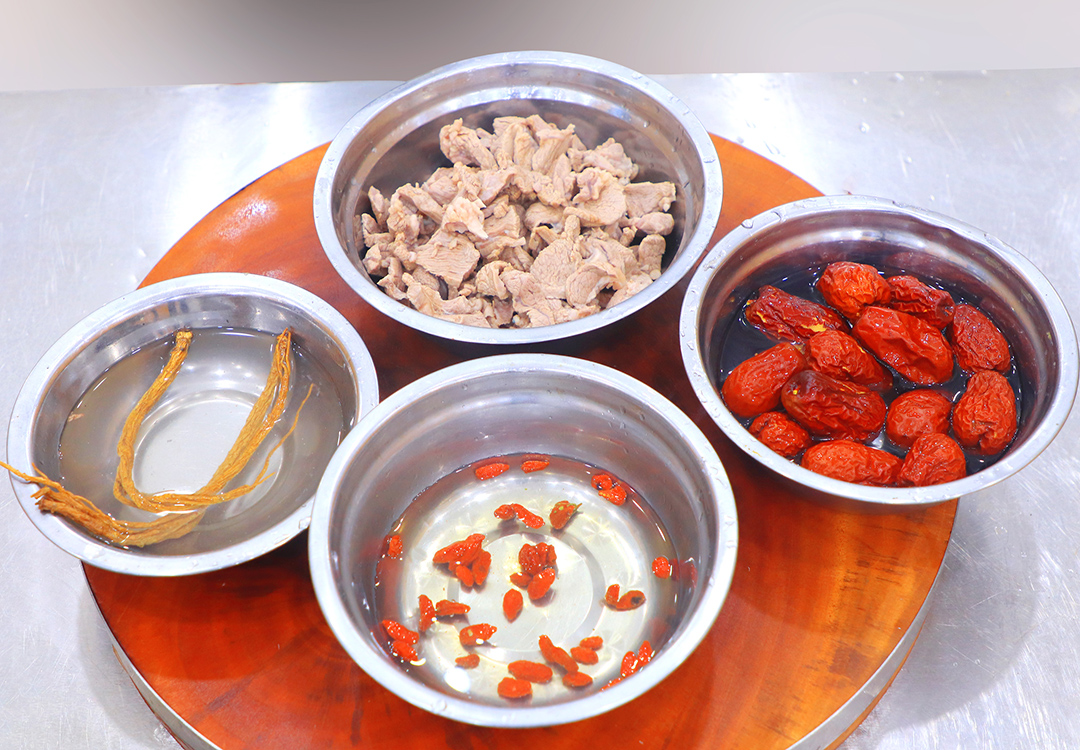 小雪饮食文化_11.22小雪,顺应老传统,别忘了吃“小雪四宝”,为深冬做好准备_