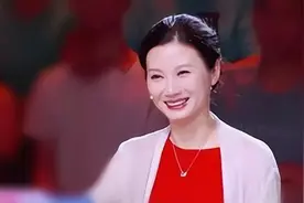 中南大学“最美”女教授，上课与学生一起喝酒，丈夫曾是学院院长图片