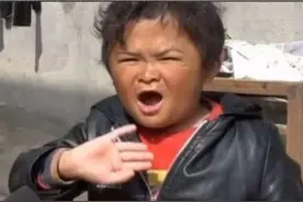 9年前，那个酷似“马云”的江西7岁男孩范小勤，如今怎么样了？图片