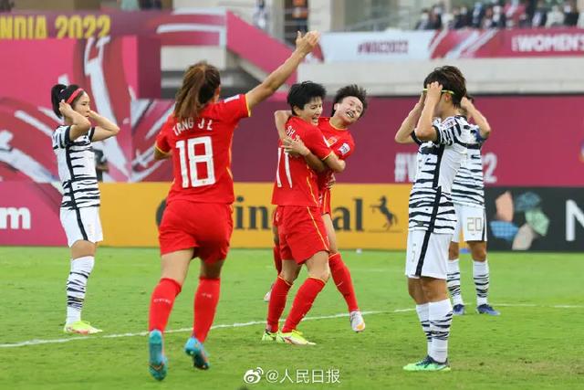 逆境绝发!这些女足精神值得讲给孩子听