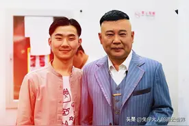 陶阳回老家唱戏，郭德纲主动宣传，老郭对陶阳真是疼爱图片