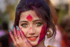 印度种姓制度森严，中国人去印度，会被化为哪个种姓制度？图片