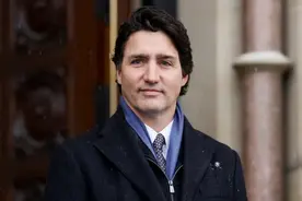 很多人都在猜：美军击落的气球，会不会是美国自家释放的气球？图片