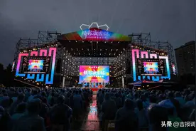 京剧传统剧目《遇皇后·打龙袍》亮相“精彩夜吉林”图片