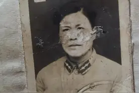 长津湖，让我想起了爷爷图片