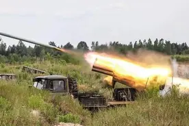 终于炸了！打死美国人也不怕：俄罗斯忍无可忍摧毁北约军援武器库图片