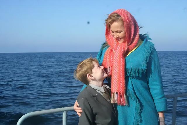 ��6������һ���ؿ��ĸ߷ֵ�Ӱ�����������̿���