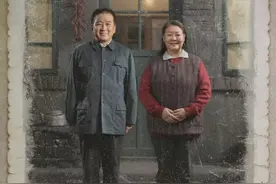 看了53岁萨日娜的春装穿搭，我不怕变老变胖了！超适合微胖妈妈们图片