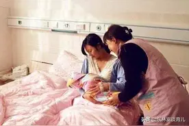 宝宝从出生到抱到妈妈怀里要经过哪些环节？看了这篇就懂了图片