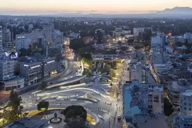 尼科西亚:一个普通城市，却被两个国家当作首都，这是为什么？图片
