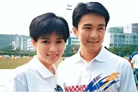 三年恋爱因不婚酿终身遗憾，笑罗慧娟“神经病”的周星驰后悔了吗图片