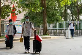 把学生送到职高就后悔了，“升学班”也没用，跟普高就是有差距图片