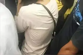糗大了！浙江省资源厅陈东处长，地铁上用下体猥亵女子被抓现形图片