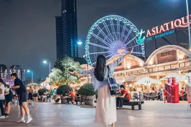 深夜，老板娘请我吃烧烤，却意外成就我的良缘图片