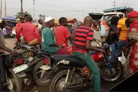 中国摩托车在非洲的真实现状：被印度摩托车打得完全没有招架之功图片