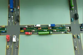 牛人提出交通拥堵解决的新方案，可让通行量提升3倍以上图片