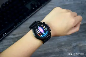 比小米手表更实用，能测血压、血糖、心电图的智能手表！图片