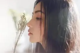 女人表面正经私底下很渣，往往会有几种表现，掩藏不住，错不了图片