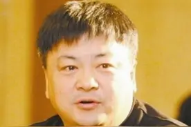 “钱掌柜”洪剑涛：娶8年初恋，48岁出轨已婚女，离婚后再娶前妻图片