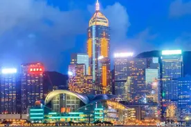 中国香港地区和新加坡全方面对比，哪一个地方更发达呢？图片