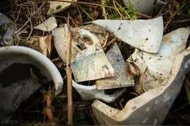 老人说：出门遇五事，必定有“横财”？迷信还是科学？你遇到过吗图片