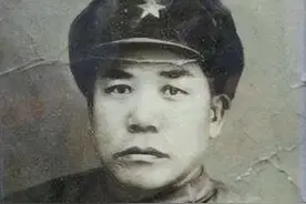 曾单挑27名日军的吕俊生：错失授衔回乡务农，63岁含笑辞世图片