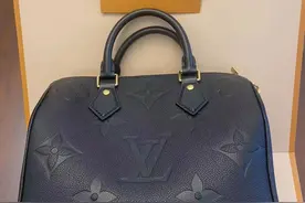 LV，道歉了！同店换包竟称“难验真假”：沪上闺蜜苦等8小时，憋屈到流泪图片