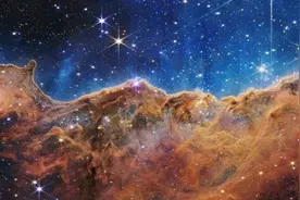 升空一年！韦布空间望远镜揭开宇宙壮丽新画卷图片