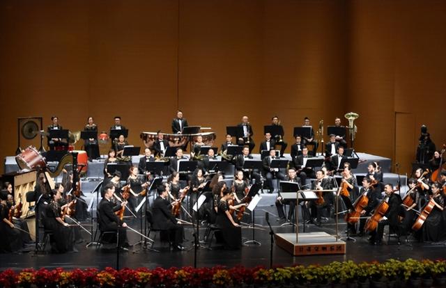 ����Ф����Ʒ����ɫ�ص㼰���༼�ɣ��ԡ���һ������������Ϊ��