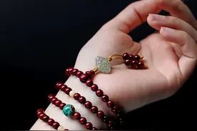 小叶紫檀有什么功效？它的寓意是什么？图片