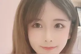 虎牙轩墨回归人气不降反增，一则厕所趣事更是让粉丝直接“弯了”图片