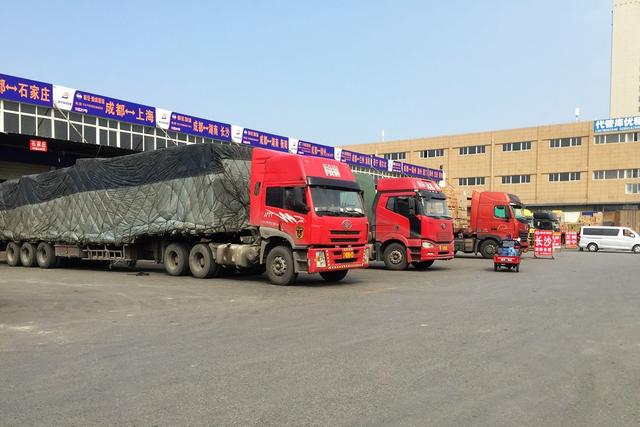 10月1日起减免高速费10% 卡友：抓紧上车等啥呢？