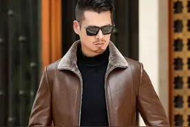 男人不管多大年纪，买衣服都要远离这4种“廉价色”，谁穿谁土！图片