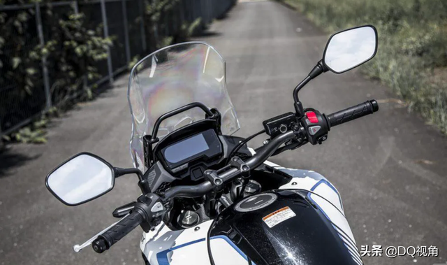 中小排量ADV摩托，本田2022款CB400X解析，减震制动双升级