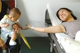 “最美妈妈”徒手接住10楼坠落的孩子，网友：“你只是运气好”图片