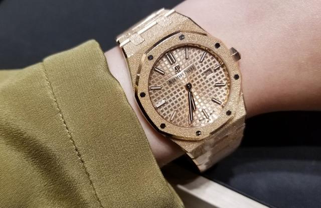 �����˵�Ů��Ϊʲô�������ޣ��¿���մɻ�����ϾͲ���ժ������