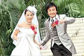 方力申被曝恋上小15岁港姐，女方身材出众，遭网友逼问后关闭评论图片