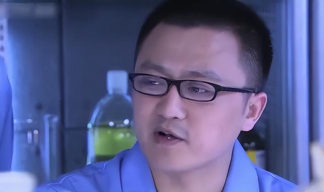 刑侦剧连载75：研究所所长惨死家中，一个发卡竟成破案关键