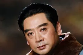 同样是演周总理，将王铁成、刘劲和孙维民放一起看，差别就出来了图片