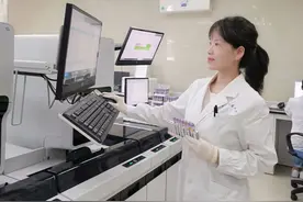 重庆市中青年医学高端人才丨医学检验科张阳：“希望自己的研究能够让大众更便捷，让患者更轻松”图片